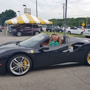 Meet your Posher, Brandon